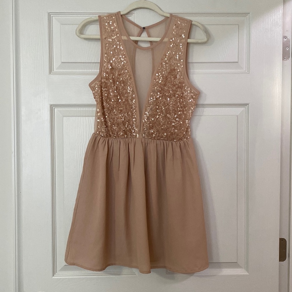 FOREVER 21 DRESS